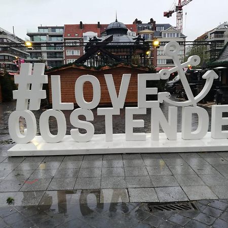 Lichtrijk En Comfortabel Hoekappartement Met Gratis Parking En Zeer Centraal Gelegen - Comme Chez Soi Ostende Kültér fotó