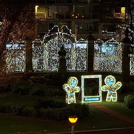 Lichtrijk En Comfortabel Hoekappartement Met Gratis Parking En Zeer Centraal Gelegen - Comme Chez Soi Ostende Kültér fotó