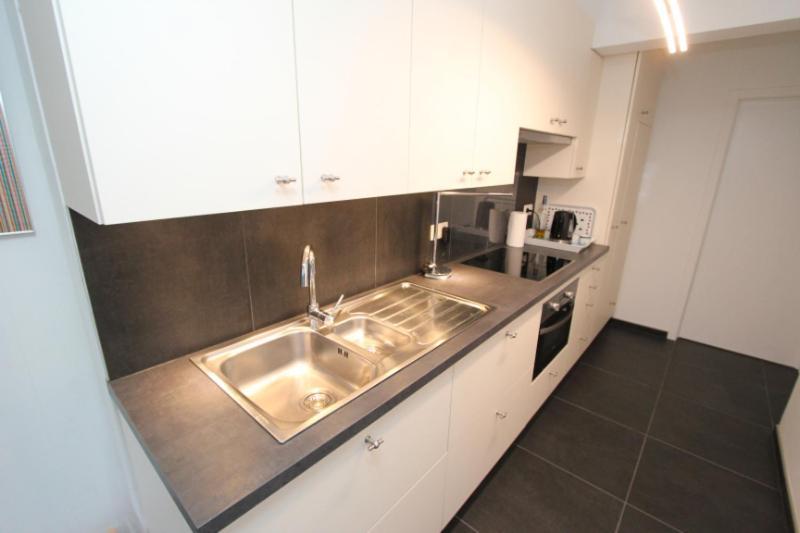 Lichtrijk En Comfortabel Hoekappartement Met Gratis Parking En Zeer Centraal Gelegen - Comme Chez Soi Ostende Kültér fotó